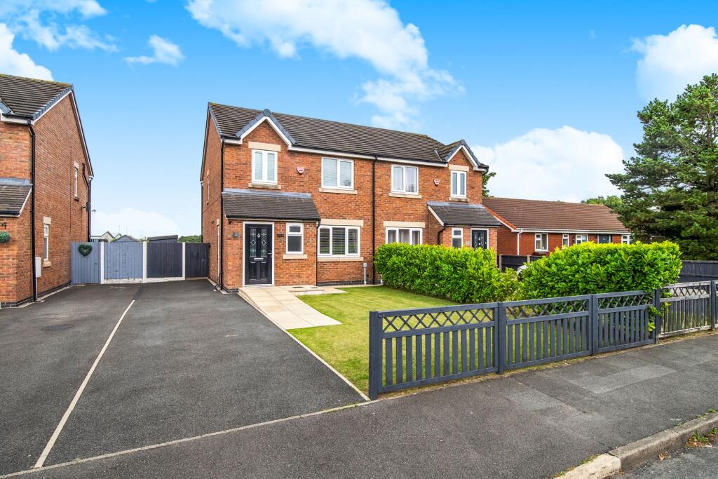 Main image of property: Lordsgate Lane, Burscough, L40