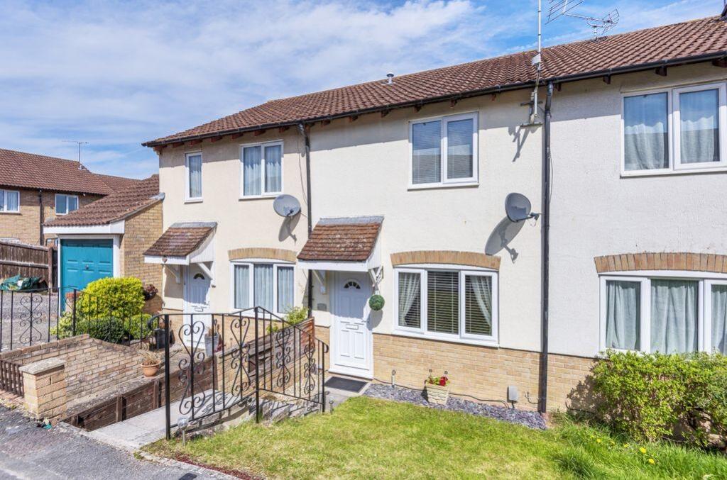 Main image of property: Locksgreen Crescent, Swindon, SN25