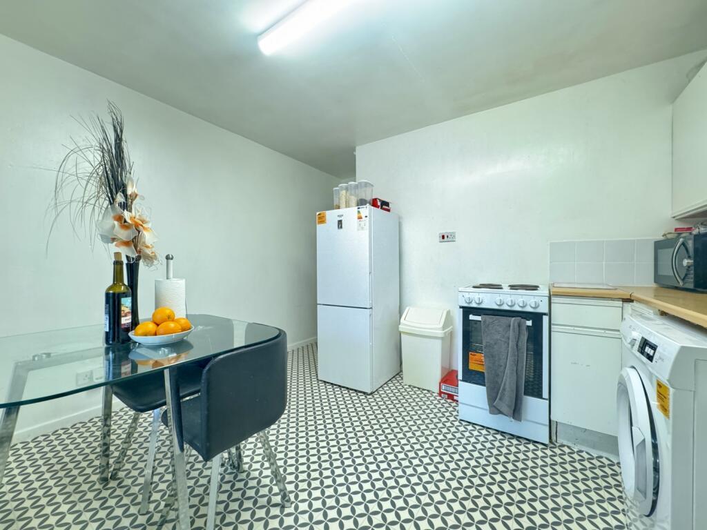 Main image of property: Highwood Place, Eckington, Sheffield, South Yorkshire, S21