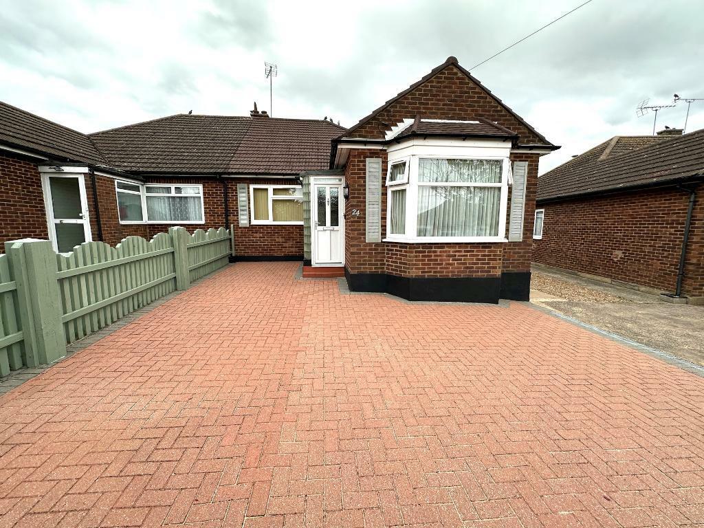 Main image of property: Cranbrook Drive, Sundon Park, Luton, Bedfordshire, LU3 3EW