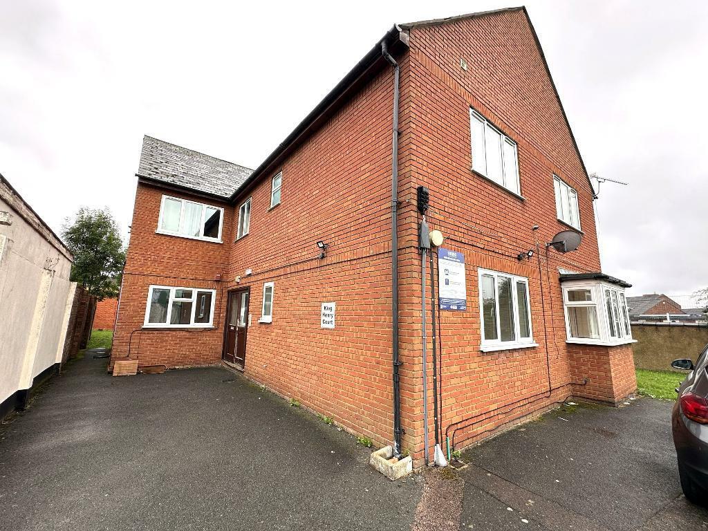 Main image of property: King Henry Court, Tudor Road, Luton, LU3 1RN