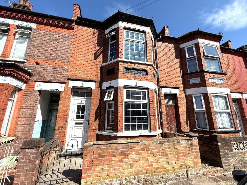 Main image of property: Vernon Road, Dallow, Luton, Bedfordshire, LU1 1NY