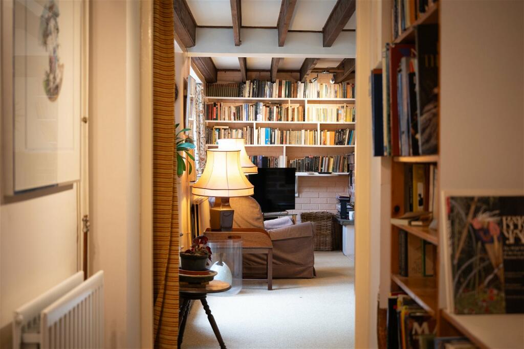 Additional property image - Chapel End, Keys Lane, Priors Marston, CV47