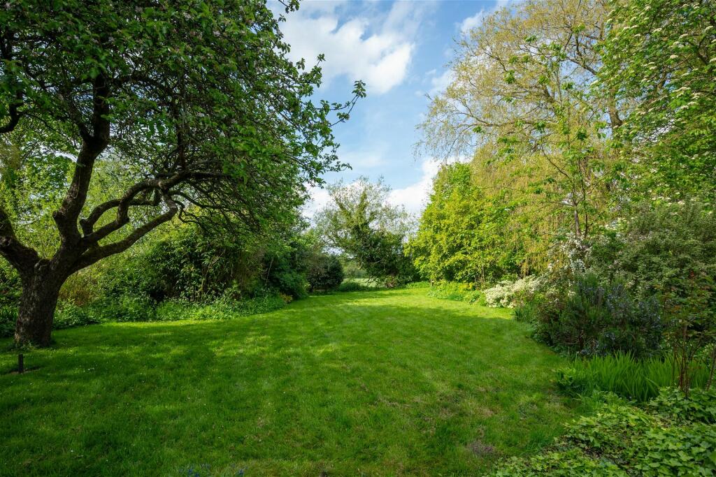 Additional property image - Chapel End, Keys Lane, Priors Marston, CV47