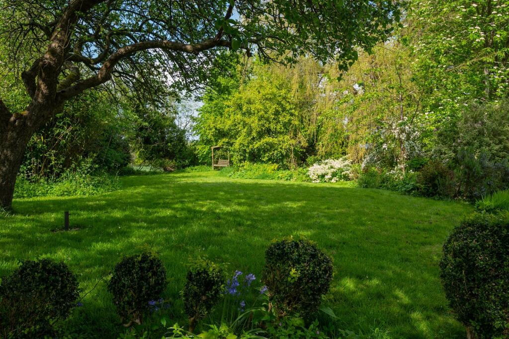 Additional property image - Chapel End, Keys Lane, Priors Marston, CV47