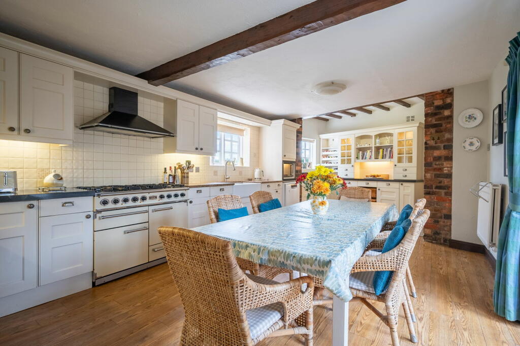 Additional property image - The Old House, Watling Street, Witherley, CV9