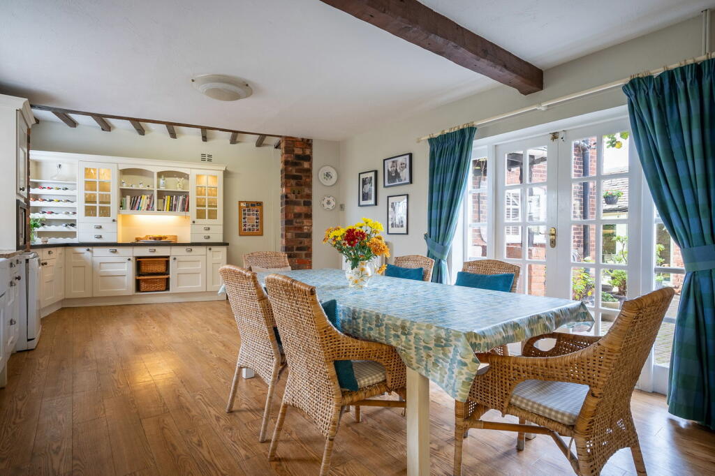 Additional property image - The Old House, Watling Street, Witherley, CV9