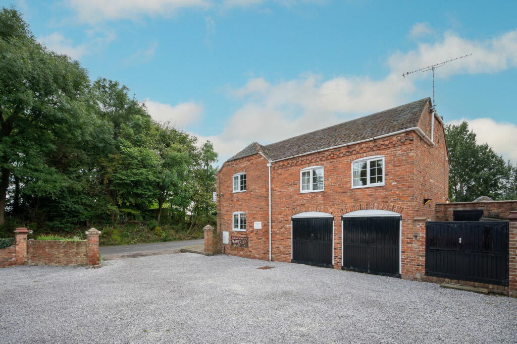 Additional property image - The Old House, Watling Street, Witherley, CV9