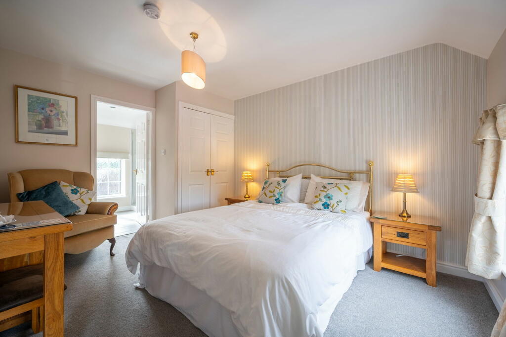 Additional property image - The Old House, Watling Street, Witherley, CV9