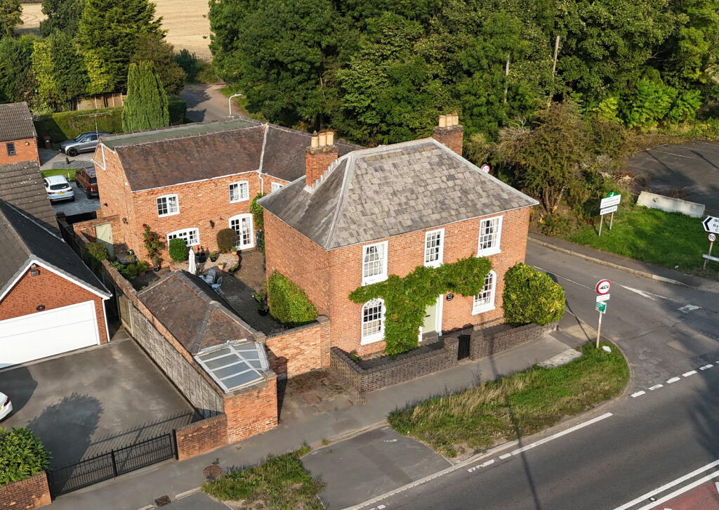 Additional property image - The Old House, Watling Street, Witherley, CV9