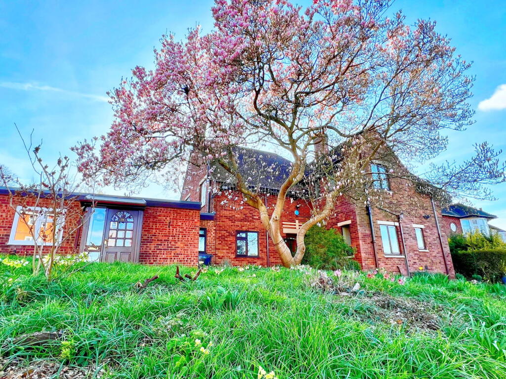 Main image of property: North Street, Daventry, NN11 4GJ