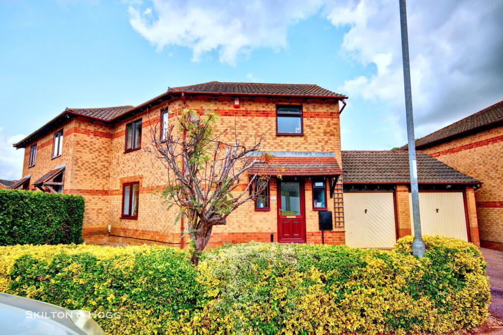 Main image of property: Mallard Drive, Woodford Halse, NN11 3EJ