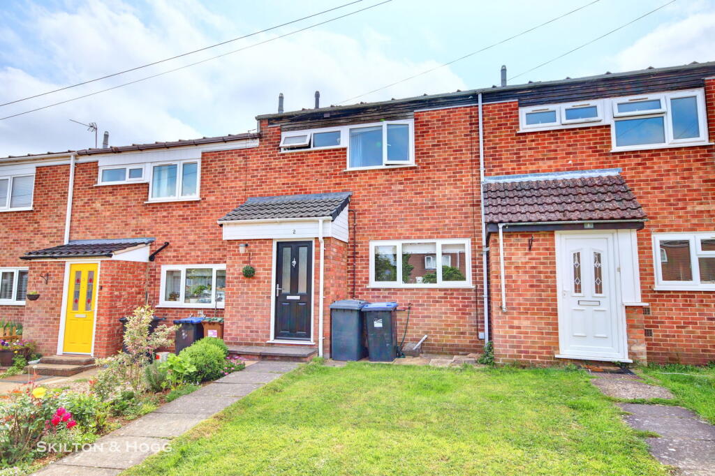 Main image of property: Waveney Close, Daventry, NN11 4PY