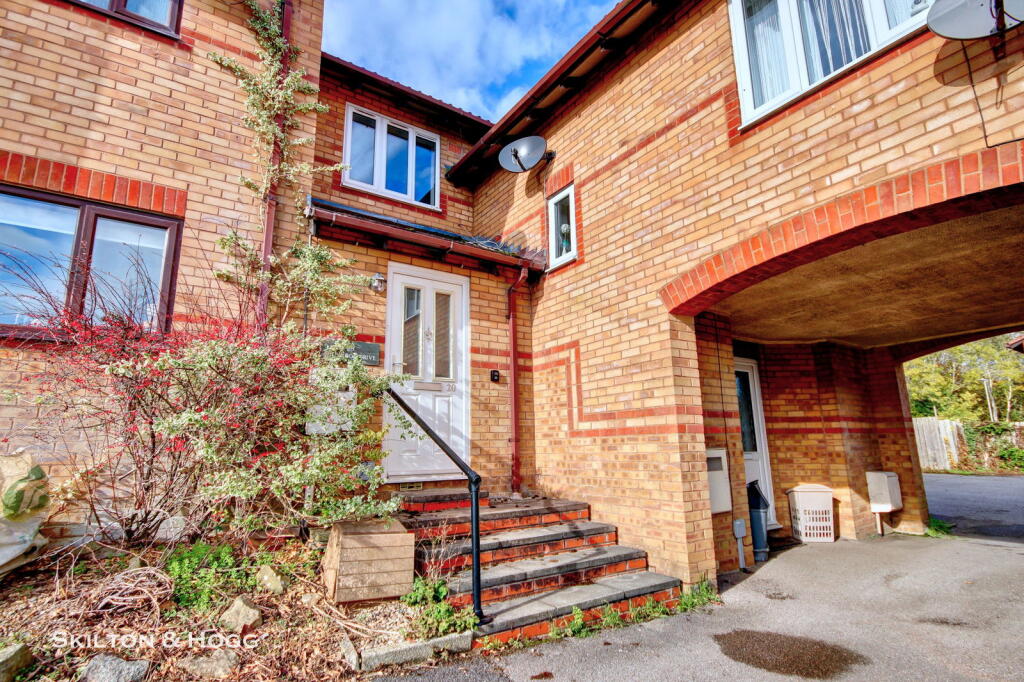 Main image of property: Sherwood Drive, Daventry, NN11 9SA
