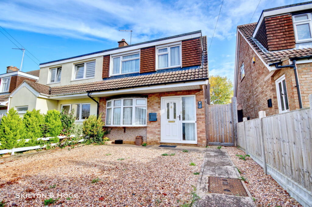 Main image of property: Admirals Way, Daventry, NN11 4NT