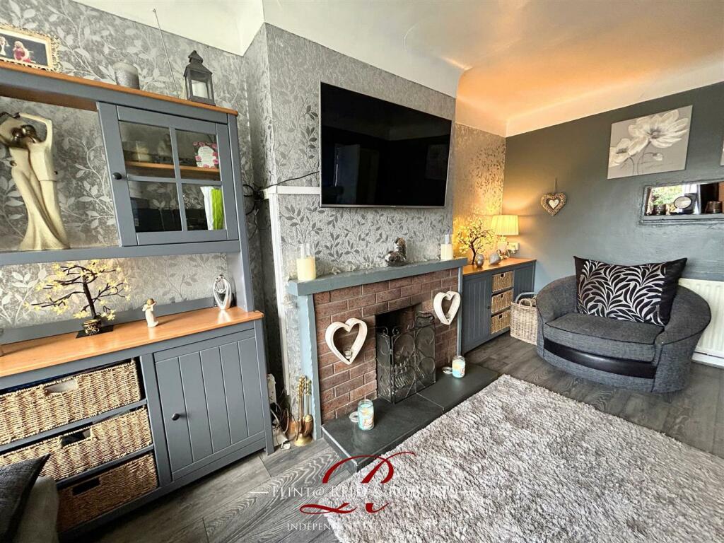 Additional property image - King Edward Drive, Flint