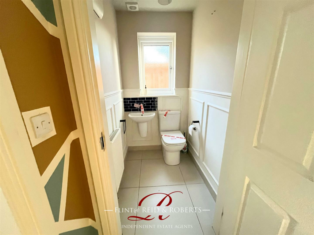 Additional property image - Plas Pen Y Glyn, Flint Mountain