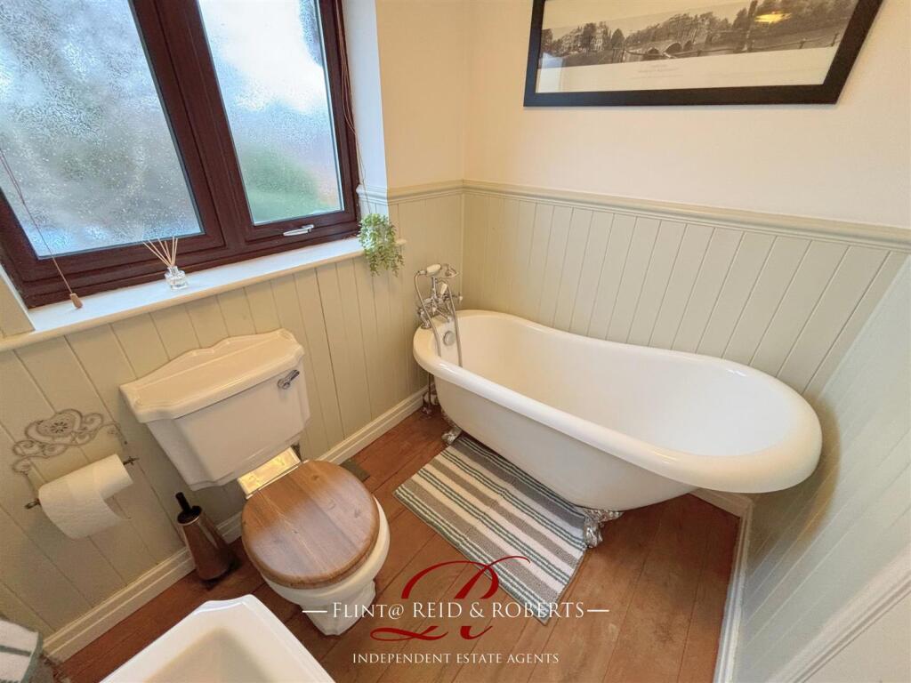 Additional property image - Pwll Y Hwyaden, Flint