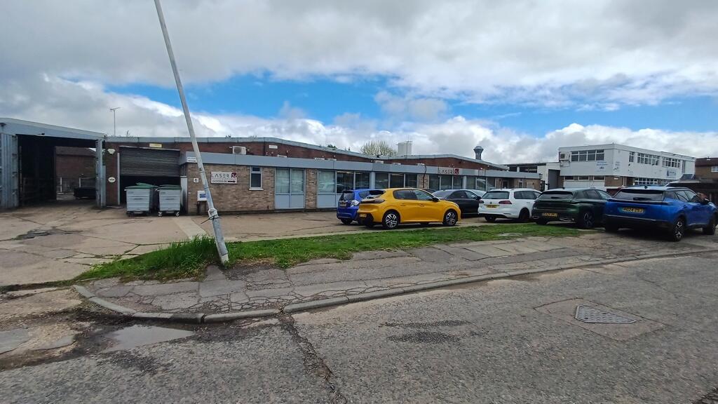 Main image of property: Unit 6 , Robert Way, Wickford Business Park, Wickford, Essex, SS11