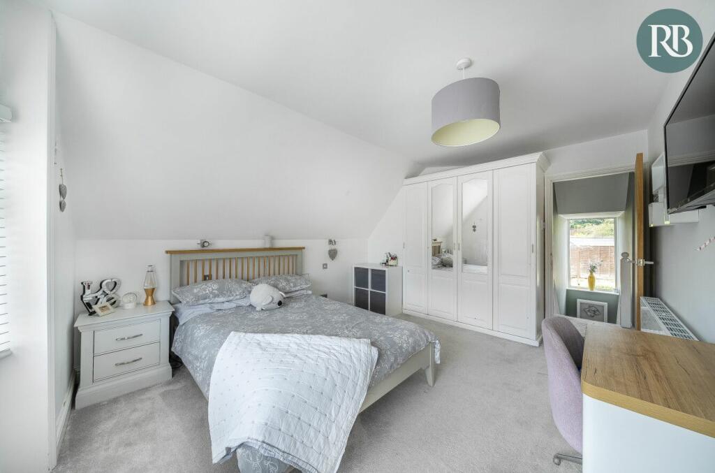 Additional property image - Sandown Road, Southwick, West Sussex, BN42 4HB