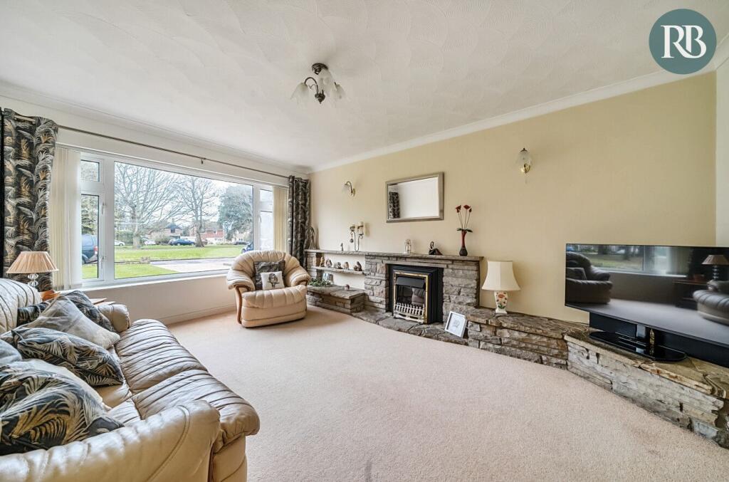 Additional property image - Glebe Close, Southwick, West Sussex, BN42 4TF