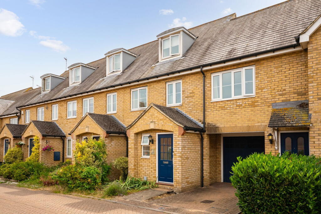Main image of property: Ringstone, Duxford