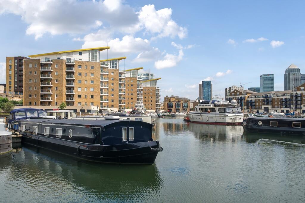 Main image of property: Basin Approach, London, E14