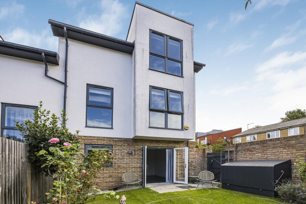 Main image of property: 1 William Close, London