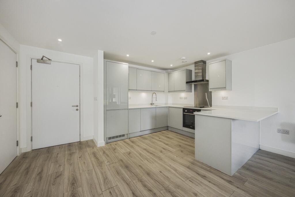 Main image of property: 1A Hillreach, London, SE18