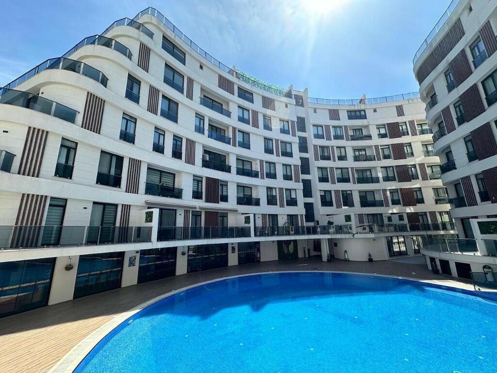 Main image of property: Girne, Girne