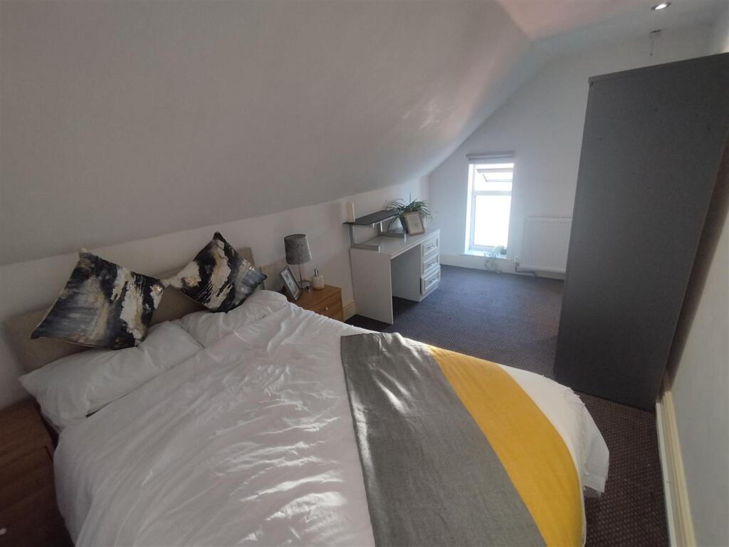 Main image of property: *ALL BILLS INCLUDED* Victoria Street, Mansfield