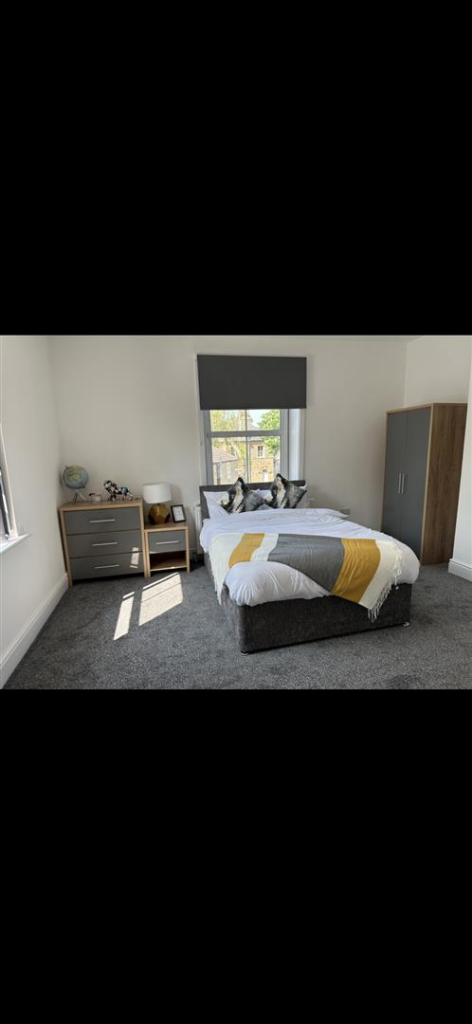 Main image of property: *Couples Ensuite Room* Woodhouse Road, Mansfield