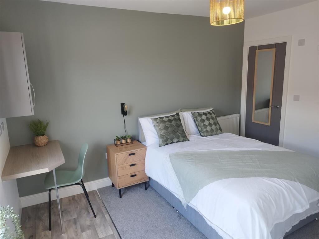 Main image of property: *EN-SUITE* Florence Street, Hucknall