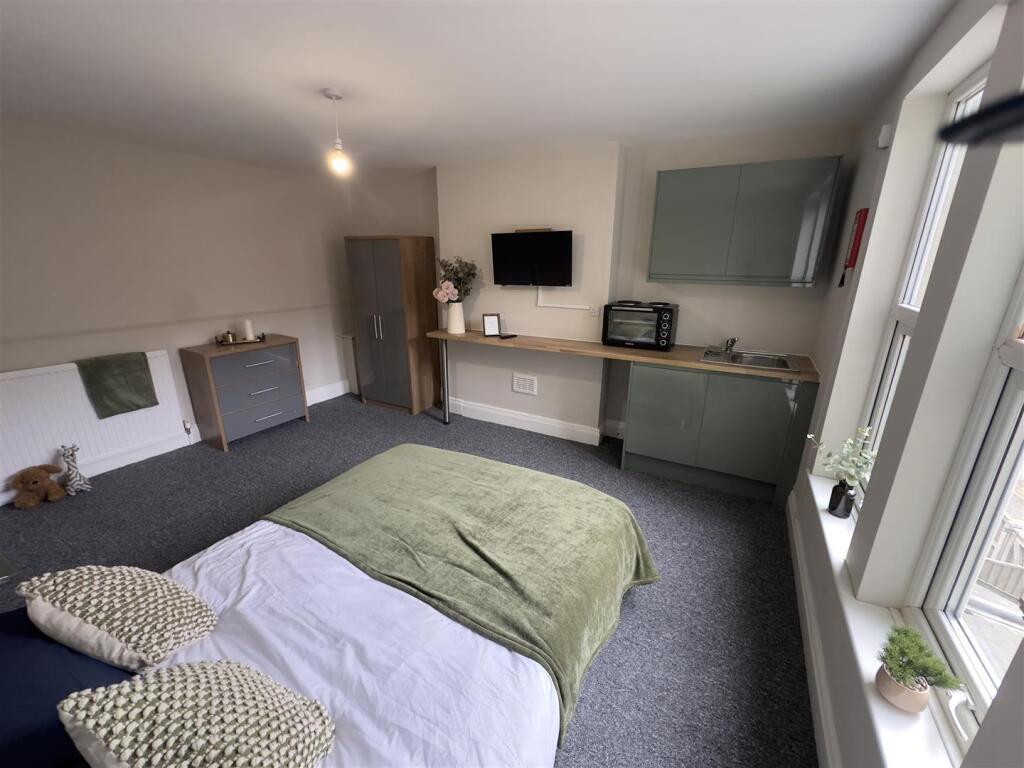 Main image of property: Layton Avenue, Mansfield