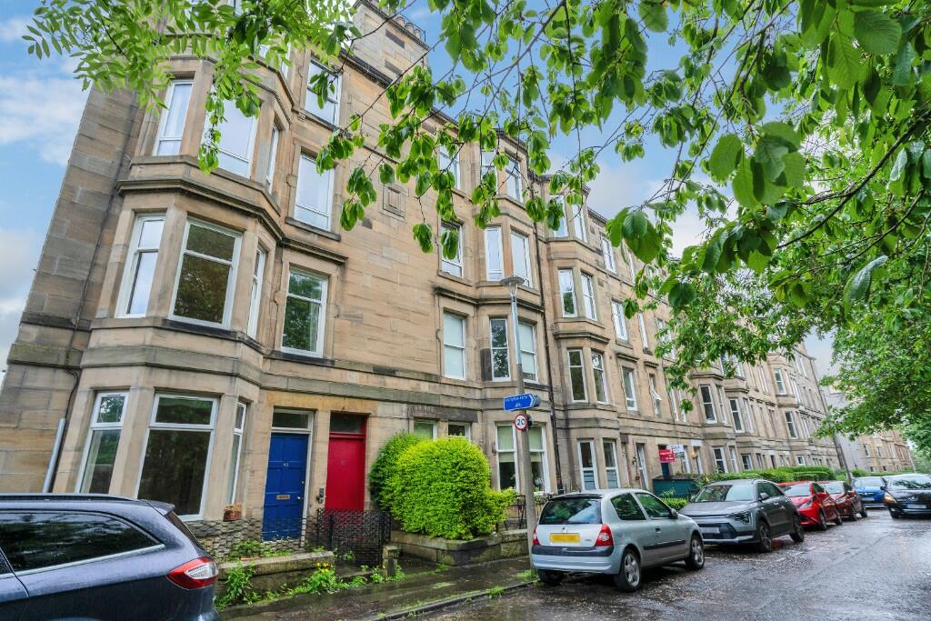 Main image of property: Gosford Place, Edinburgh, EH6 4BH