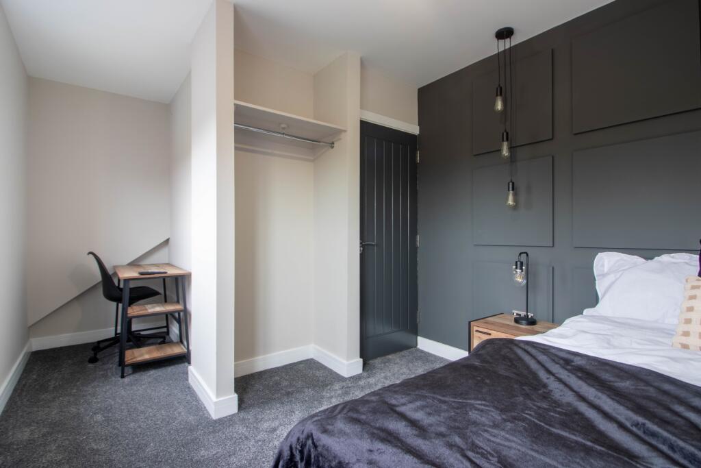 Main image of property: Room 2 193 Station Road, Beeston, Nottingham