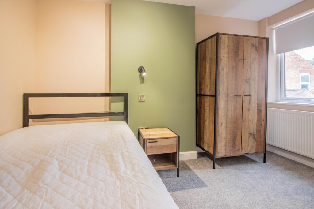 Main image of property: Room 4 18 Neale Street, Long Eaton