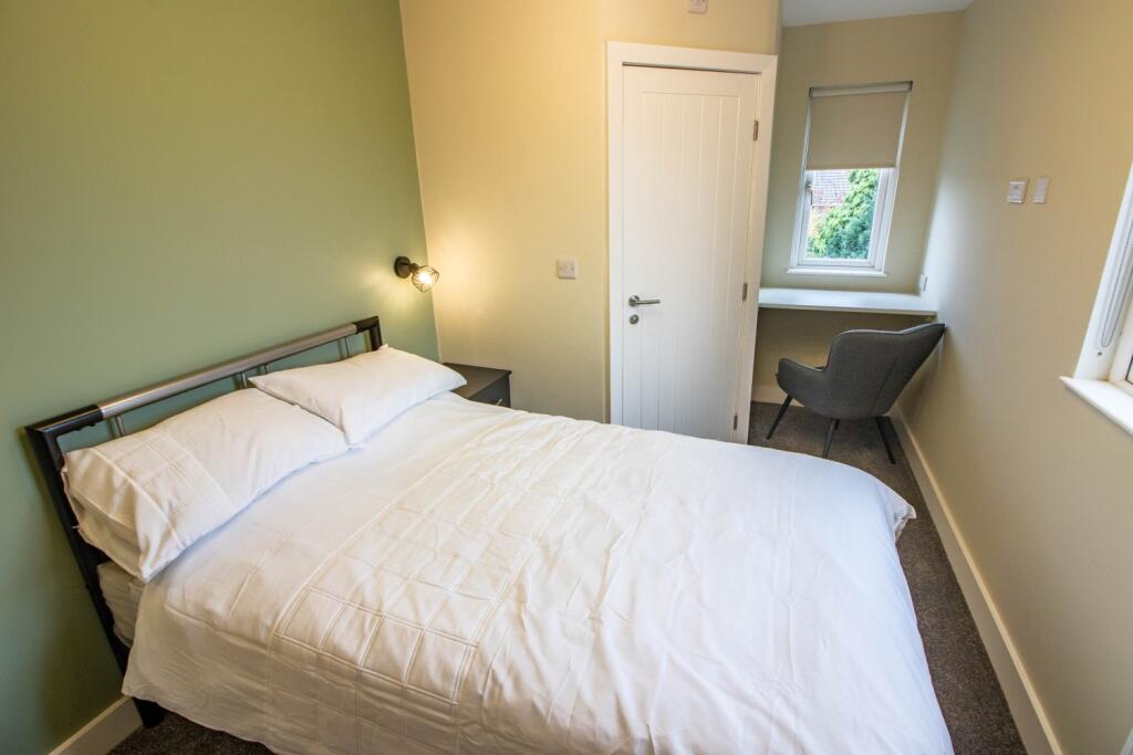 Main image of property: Nottingham Road, Eastwood, Nottingham, Nottinghamshire, NG16