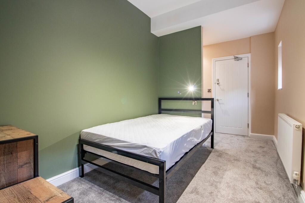 Main image of property: Room 2, 18 Neale Street, Long Eaton