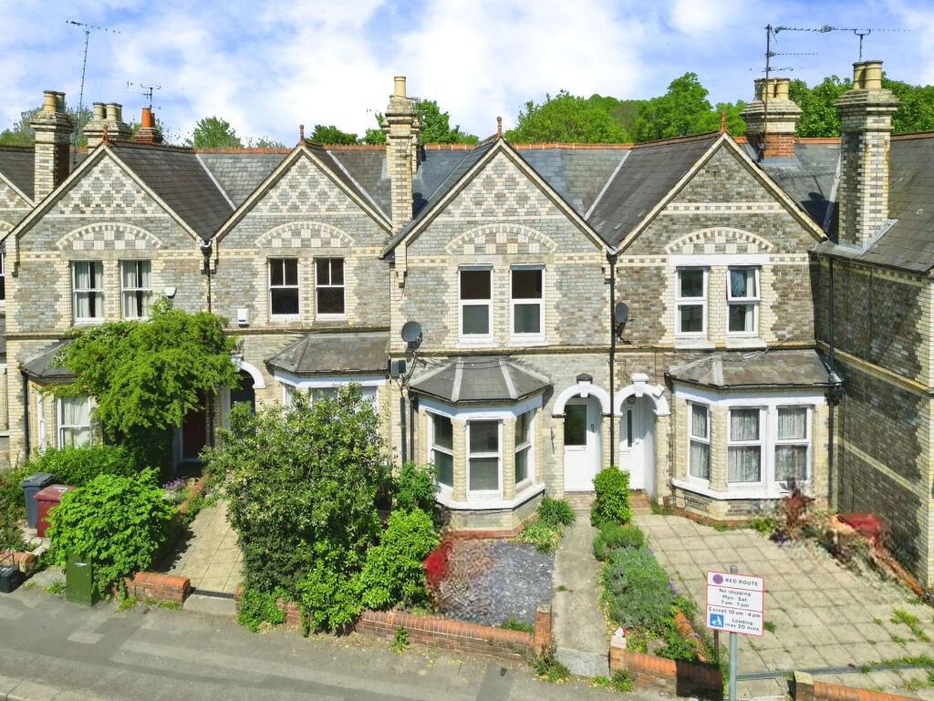 Main image of property: Wokingham Road, Reading, RG6