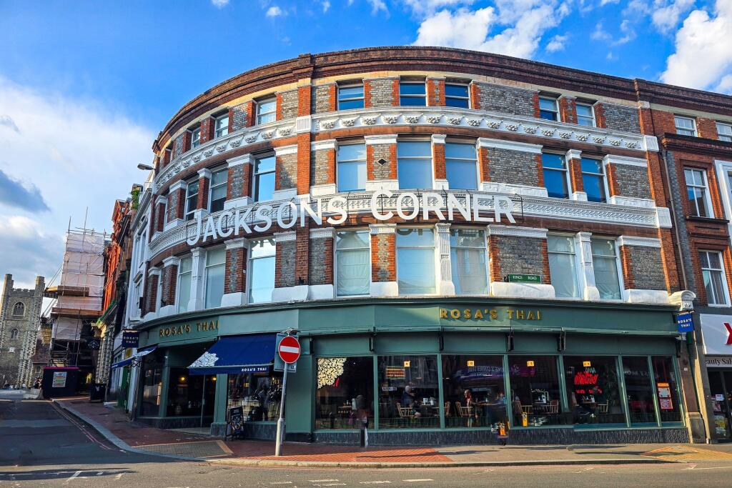 Main image of property: High Street, Reading, RG1