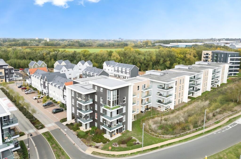 Main image of property: Fairhaven Drive, Reading, RG2