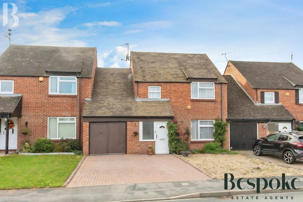 Main image of property: Foxhunt Grove, Calcot, RG31