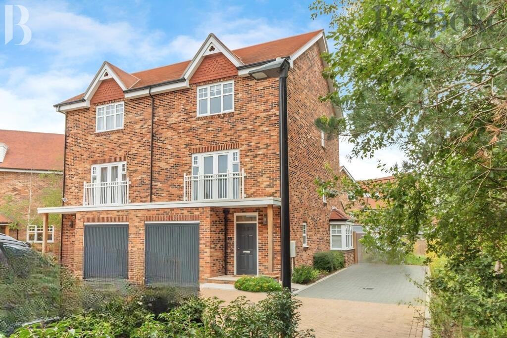 Main image of property: Violet Heath, Hartland Village, Fleet, GU51 3HX