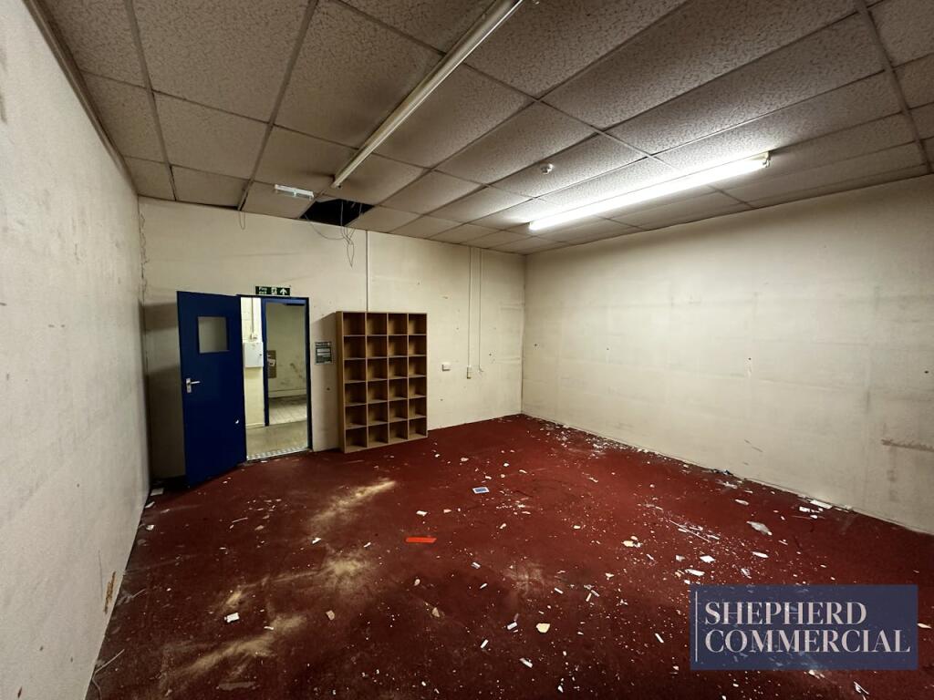 Additional image 6 of Unit 2, 1146 Warwick Road, Birmingham, B27 6BL