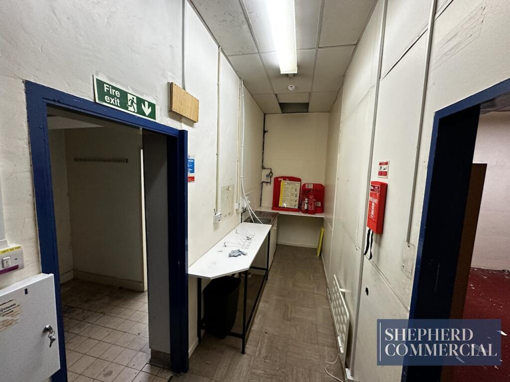Additional image 5 of Unit 2, 1146 Warwick Road, Birmingham, B27 6BL