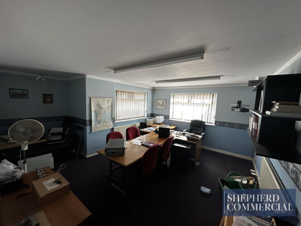 Additional property image - Unit 2, The Quadrant, Nuneaton, CV11 6RS