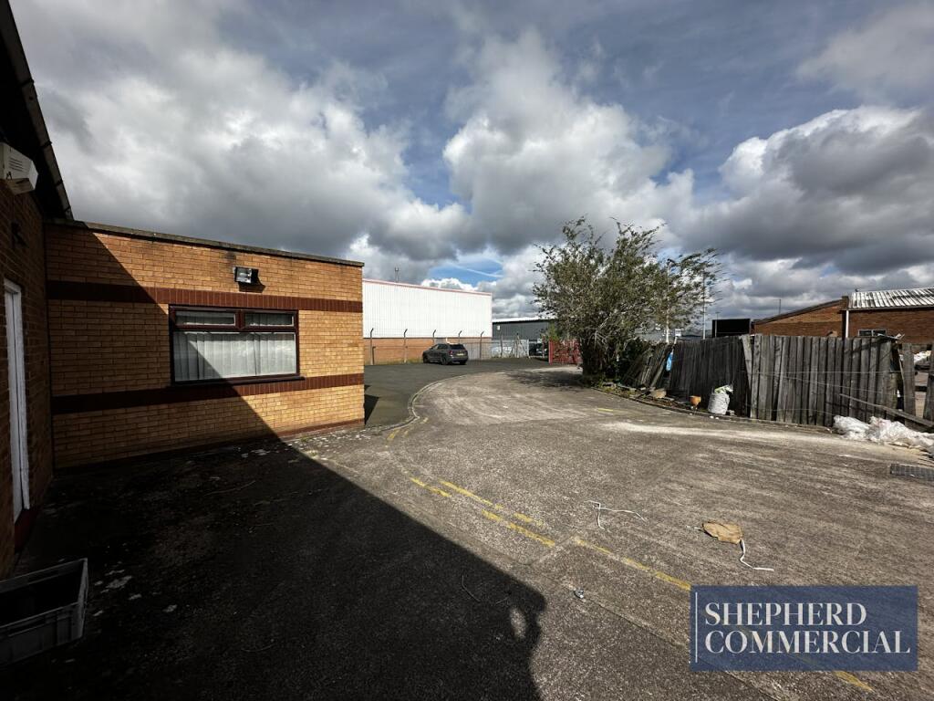 Additional property image - Unit 2, The Quadrant, Nuneaton, CV11 6RS
