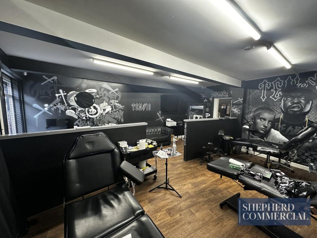 Additional property image - 67 High Street, Alcester, B49 5AF