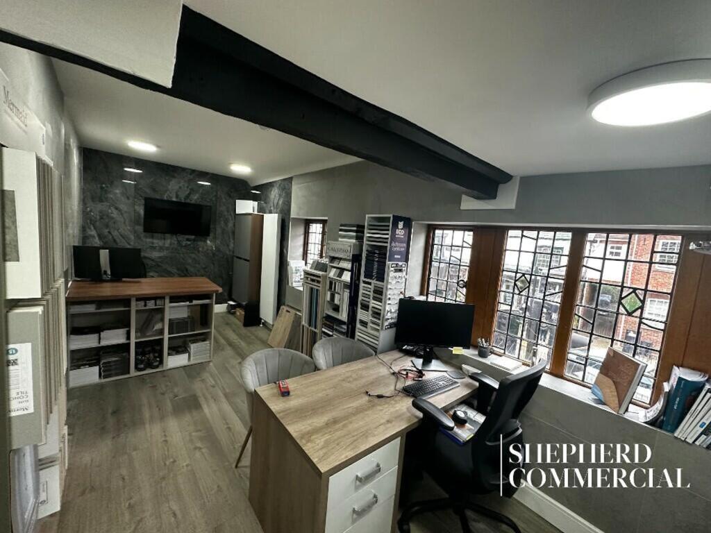 Additional property image - 127 High Street, Henley-in-Arden, B95 5AU